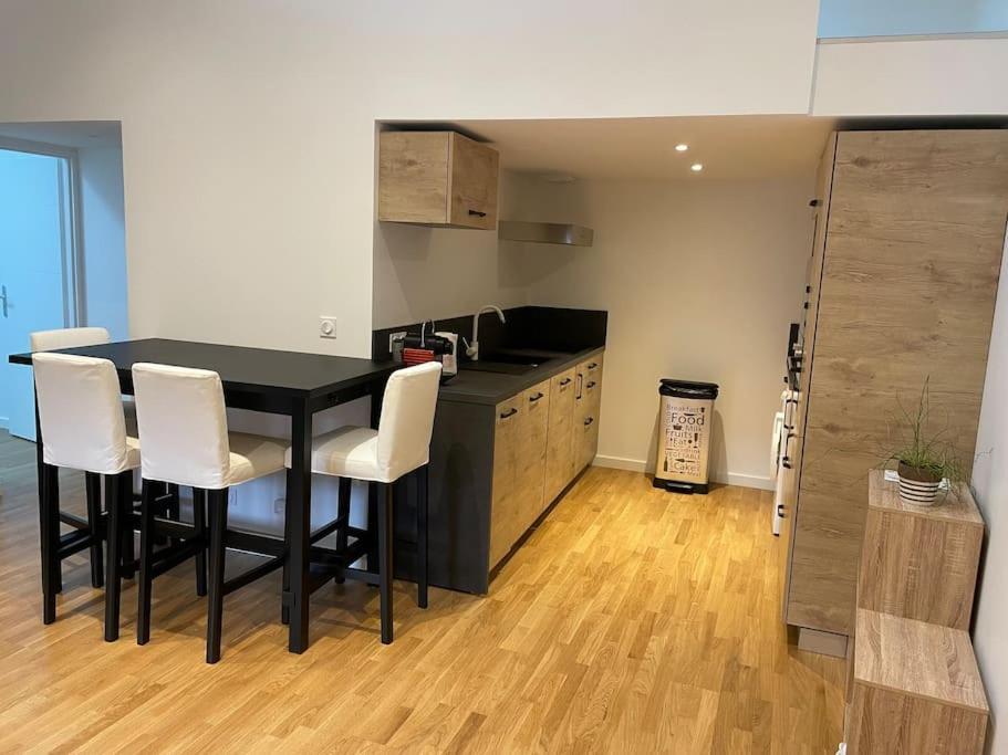 Appartement Atypique Et Fraichement Renove แซงต์-แวลลิเยร์ ภายนอก รูปภาพ